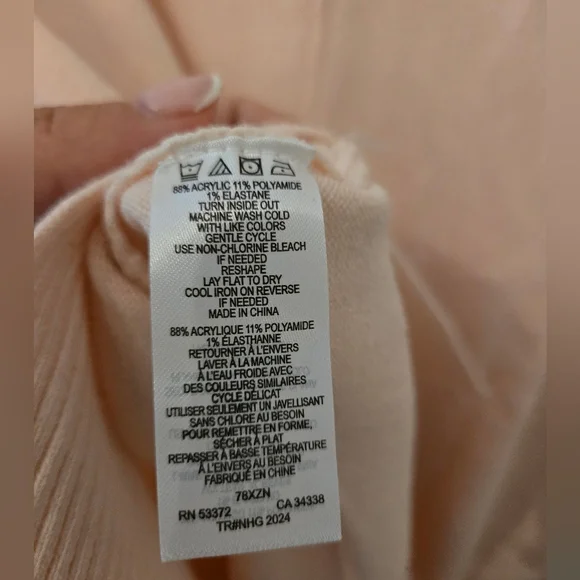 NWT XL Fench Connection Vneck Lightweight Long Sleeve Blush Pink Sweater - Picture 7 of 9